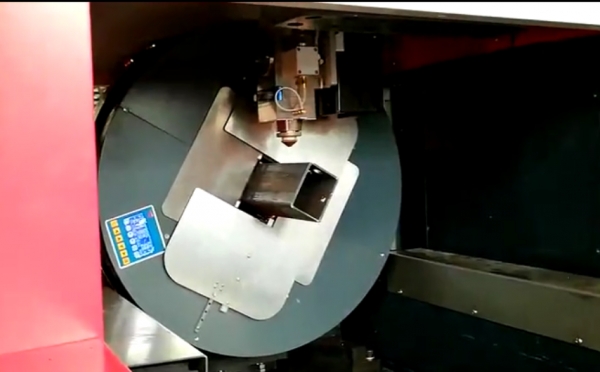 机器人自动化生产-切管